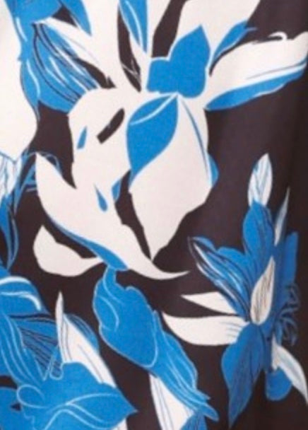 alma-shorts-black-blue-print.jpg