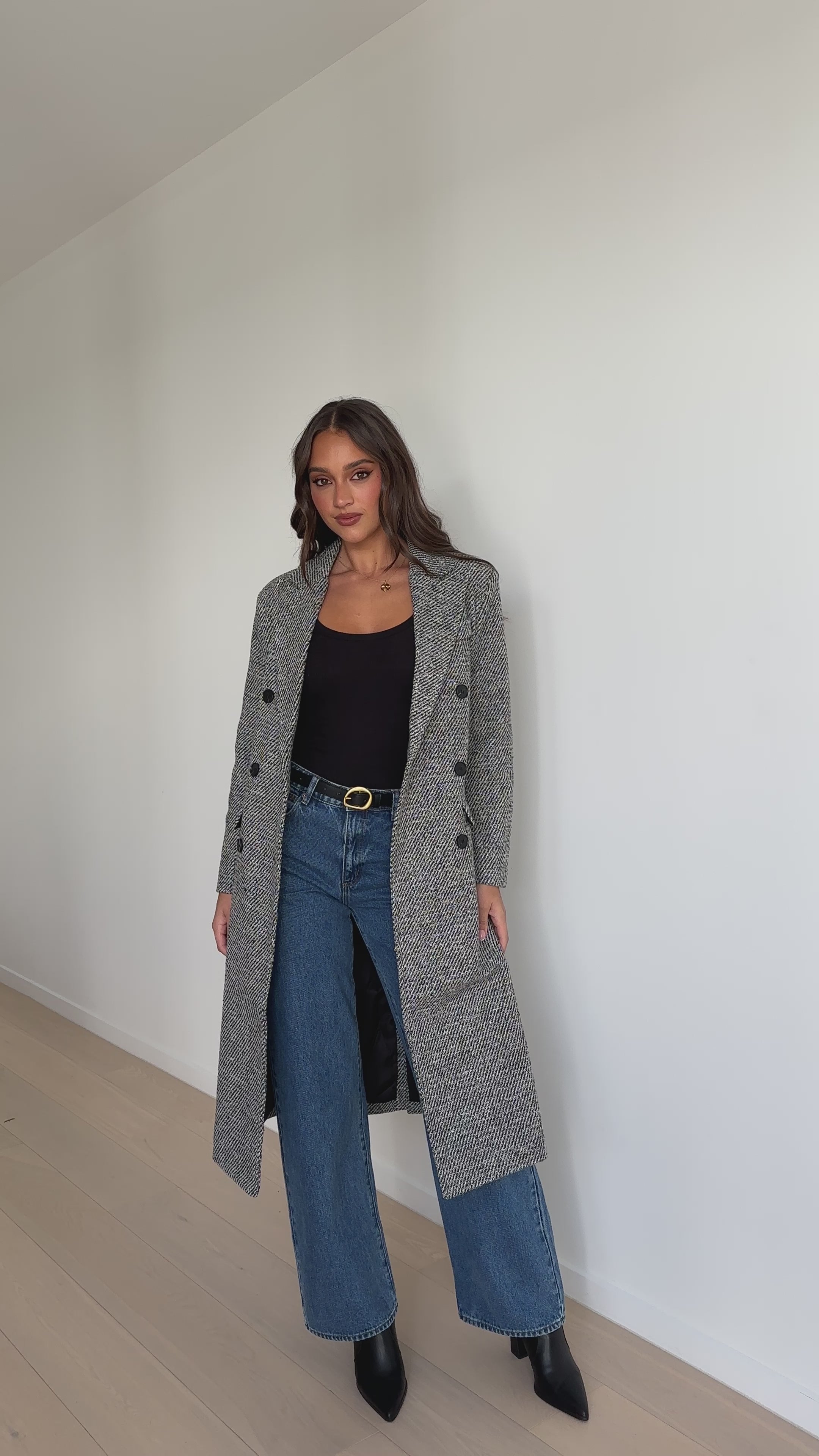 Load video: Jayla Longline Coat - Grey - Billy J