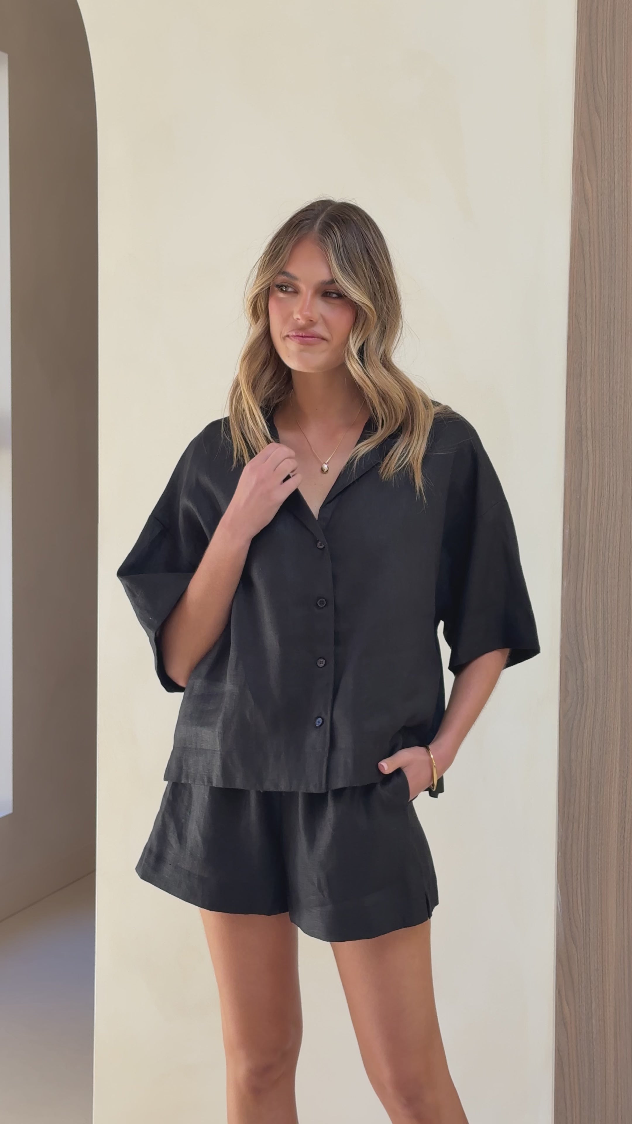 Load video: Luna Shorts - Black - Billy J