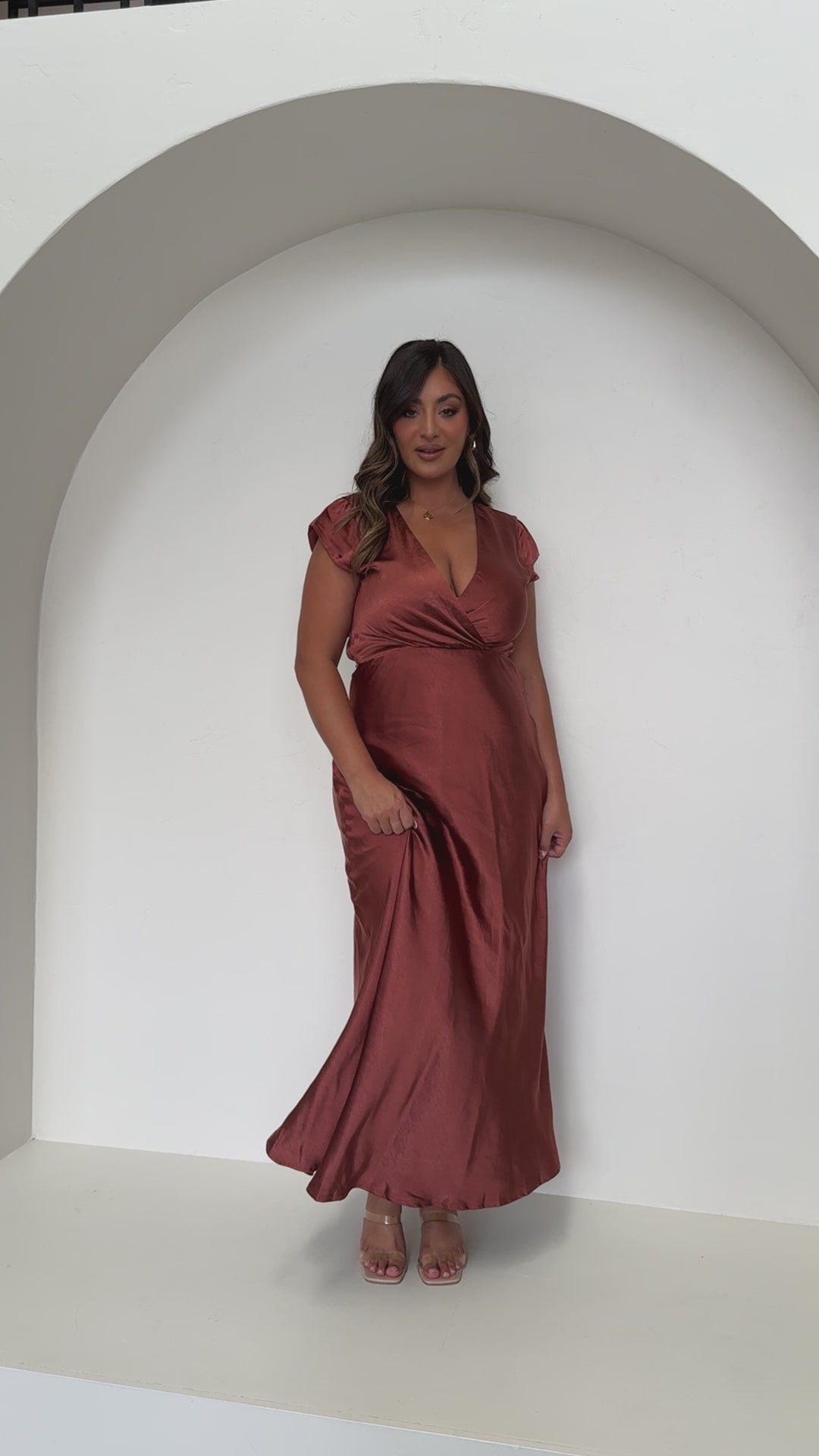 Load video: Selma Maxi Dress - Rust - Billy J