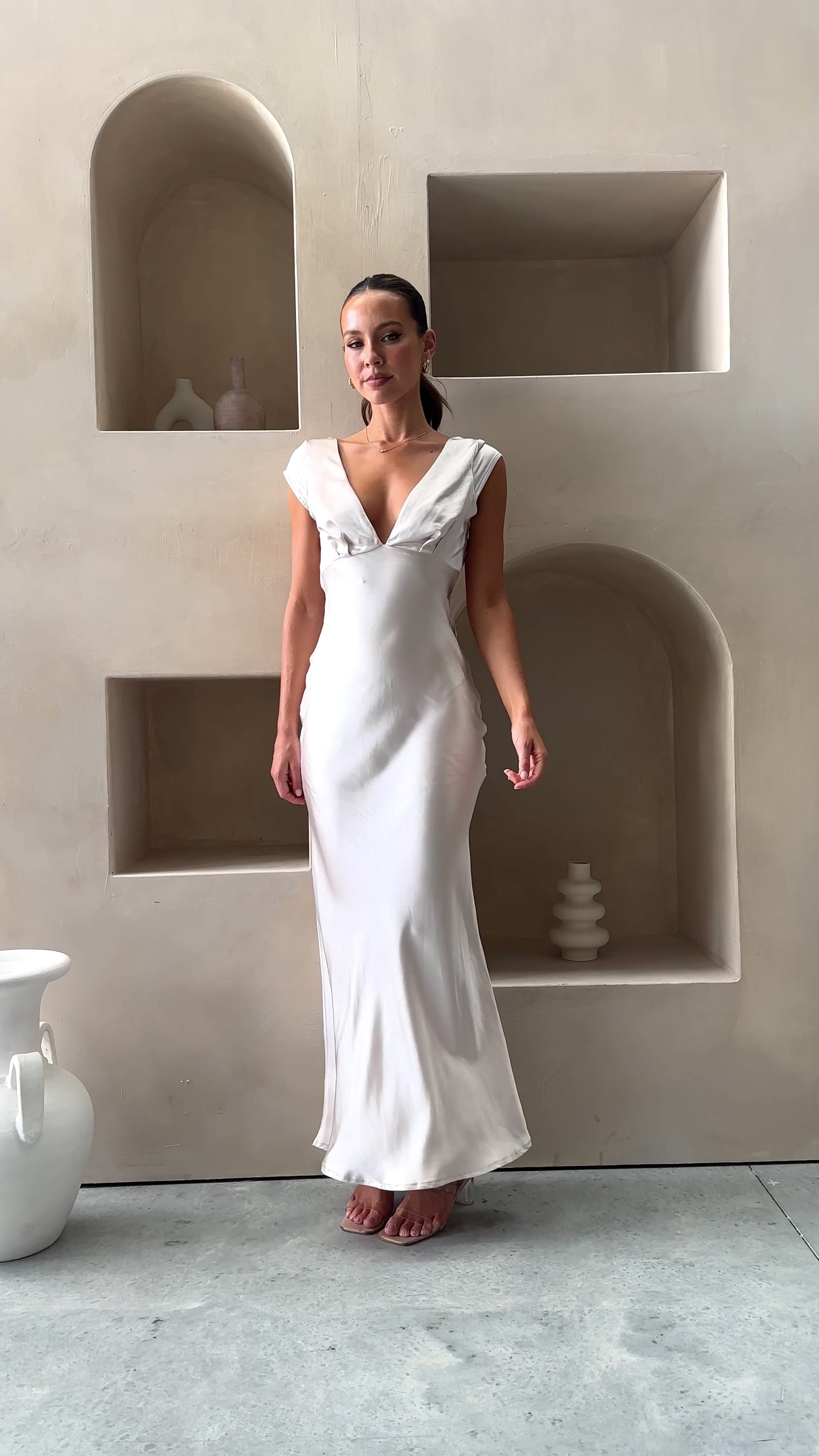 Load video: Amelia Maxi Dress - Champagne - Billy J