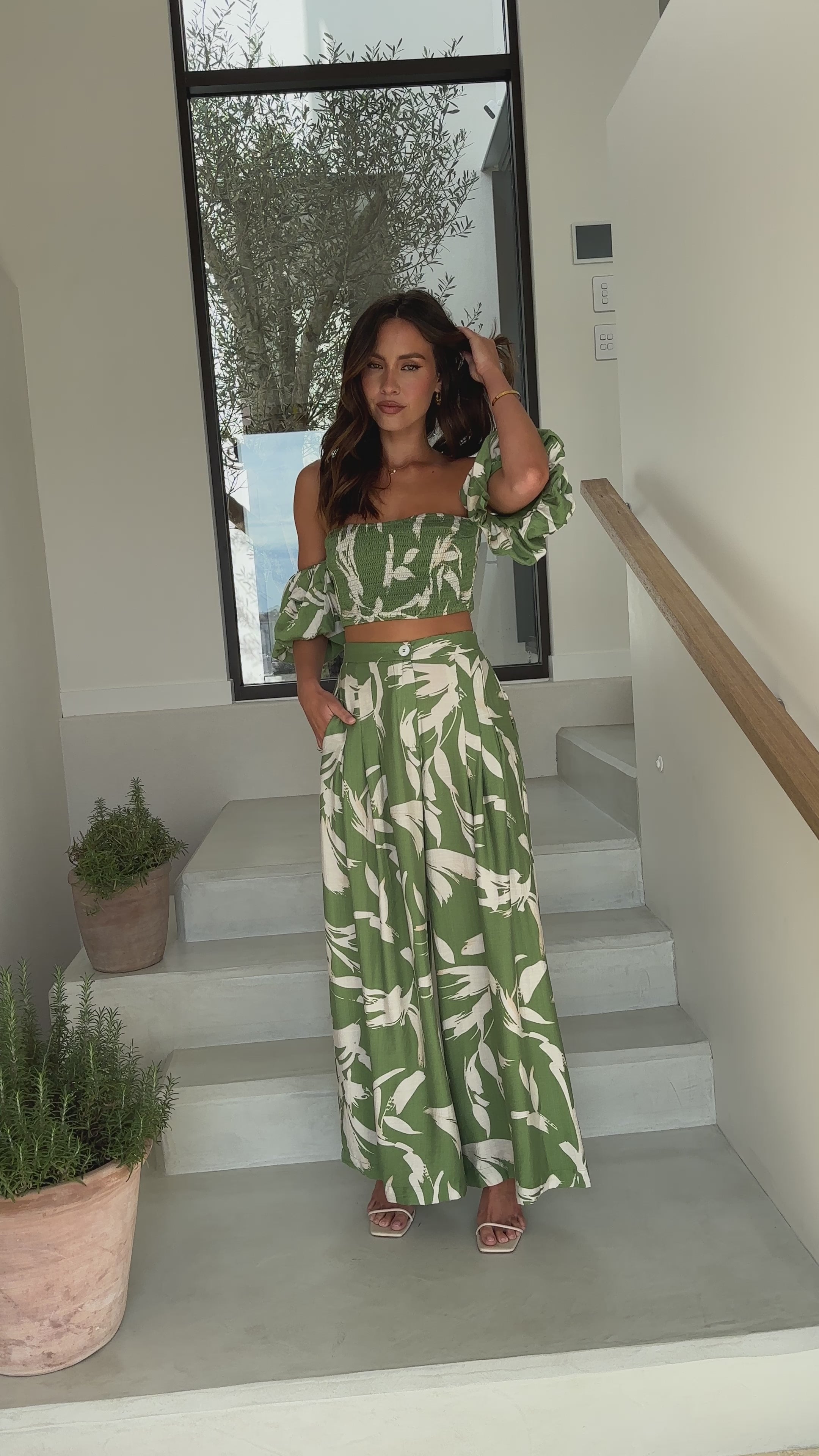 Load video: Callison Crop Top and Pants Set - Green Print - Billy J