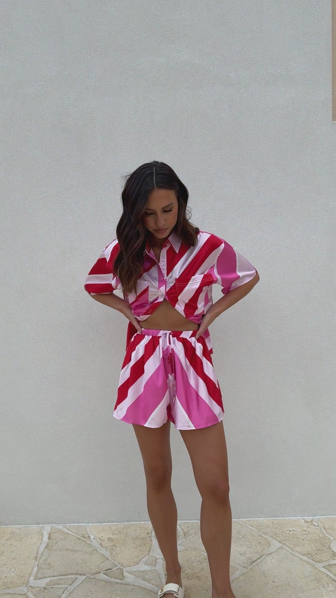 Load video: Kimberly Shorts - Red/Pink Shorts - Billy J