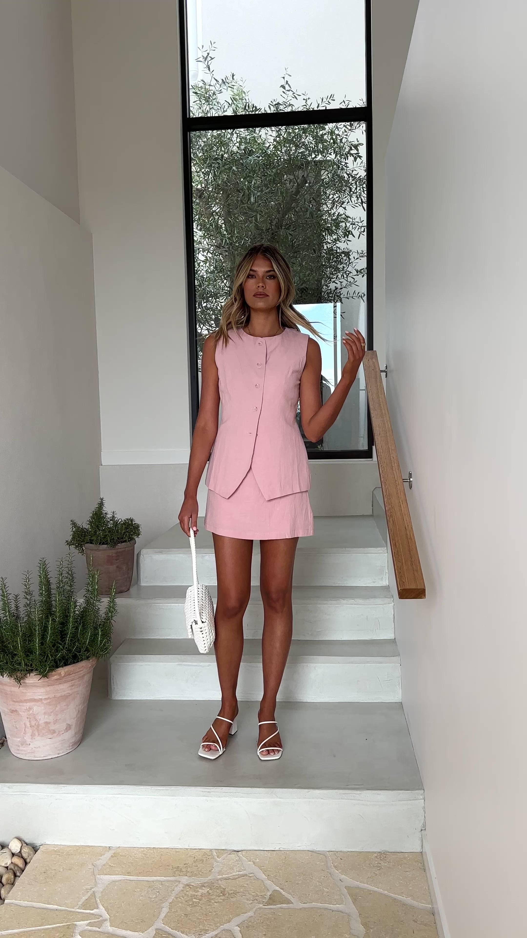 Load video: Selina Mini Skort - Pink - Billy J