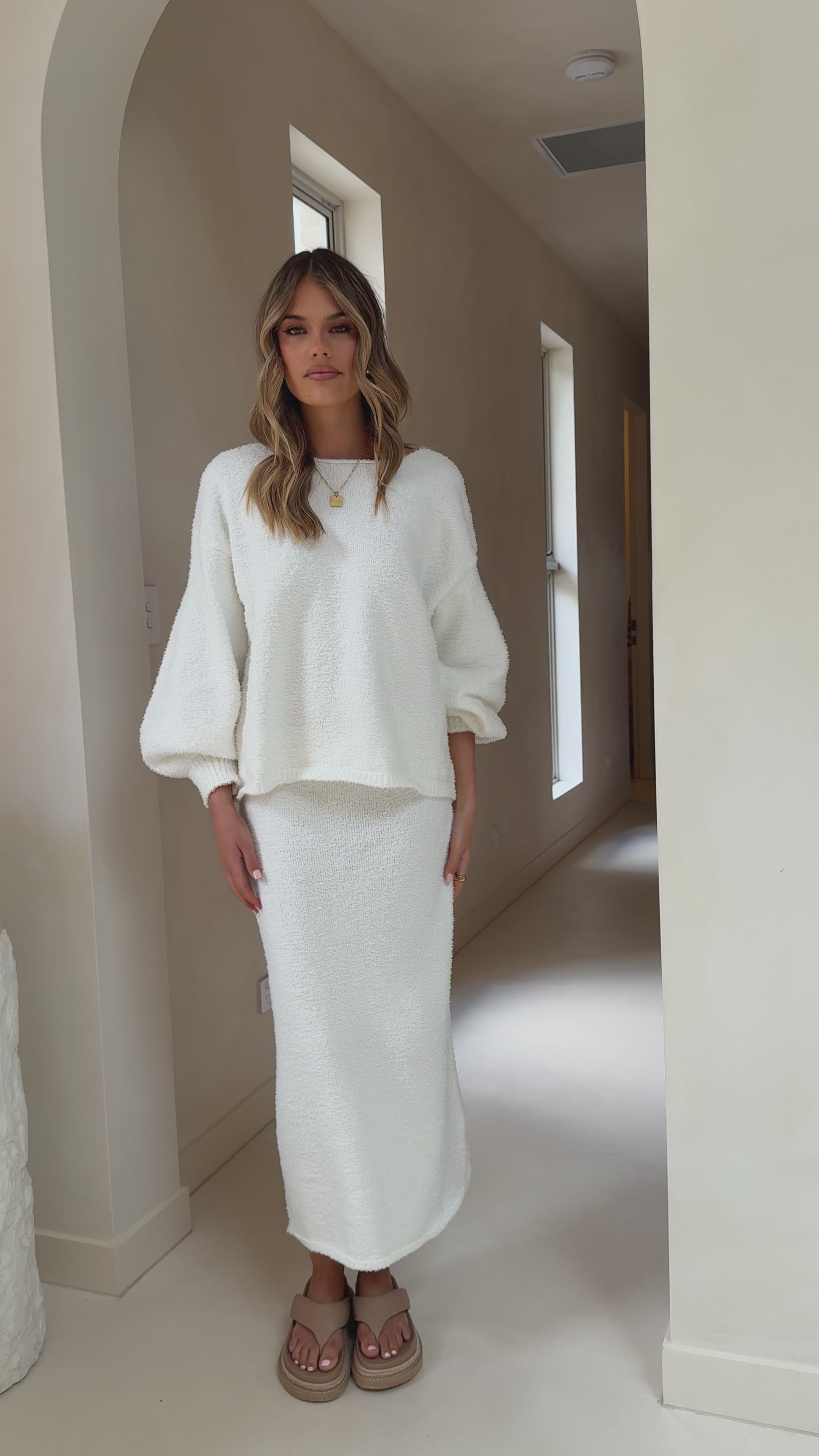 Load video: Cohen Knit Midi Skirt - Off White - Billy J