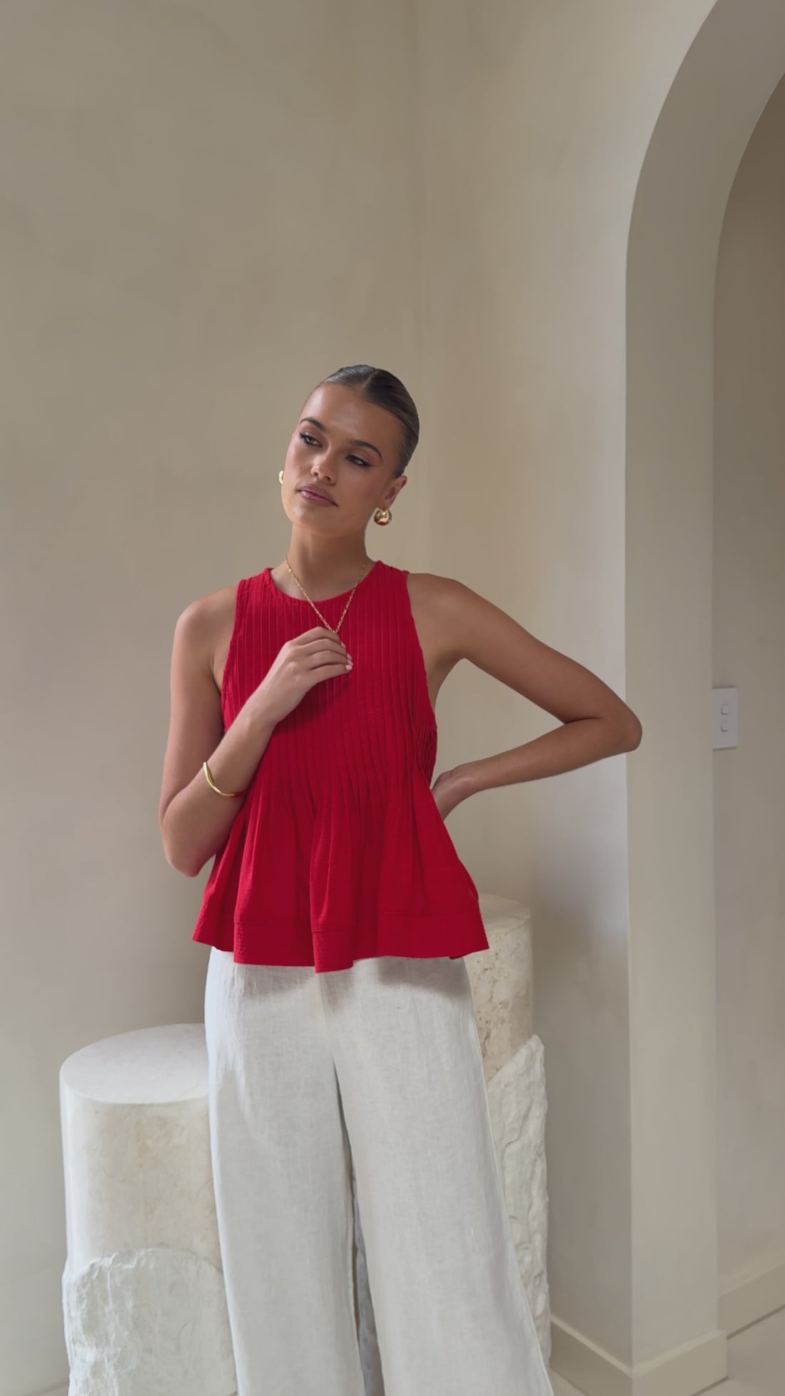 Virtue Top - Red - Billy J