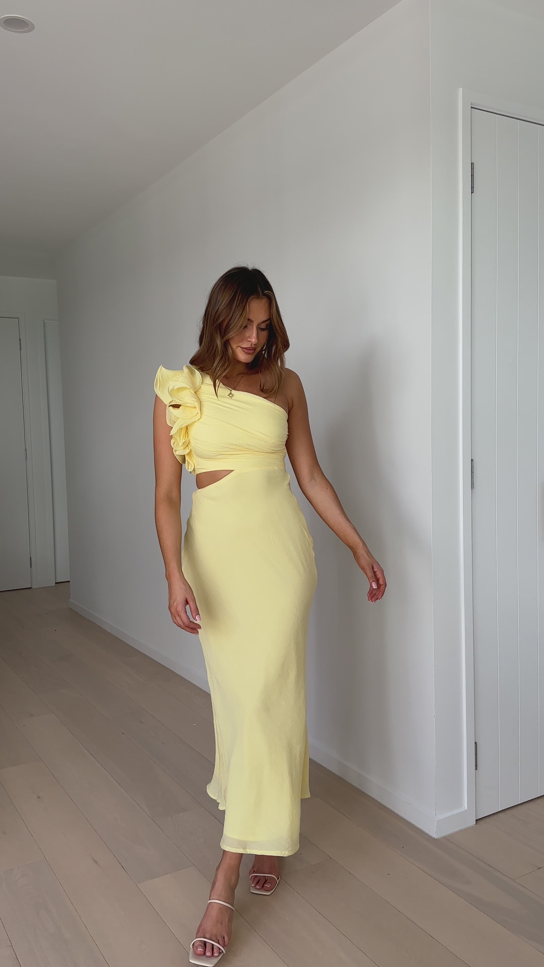 Load video: Amina Maxi Dress - Yellow - Billy J