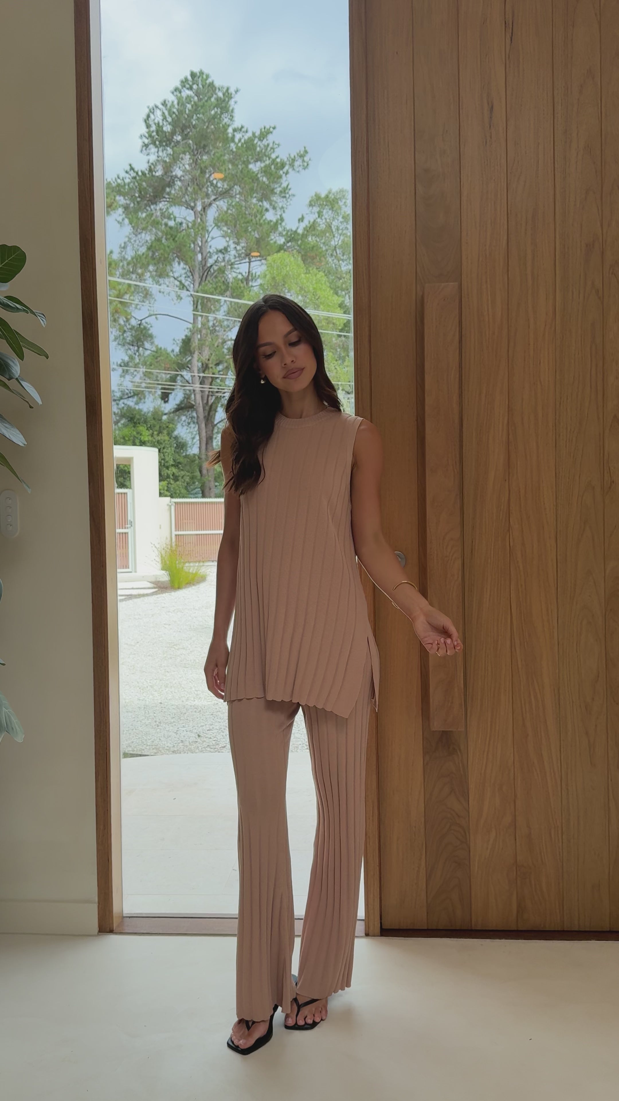 Load video: Megan Knit Top - Camel - Billy J