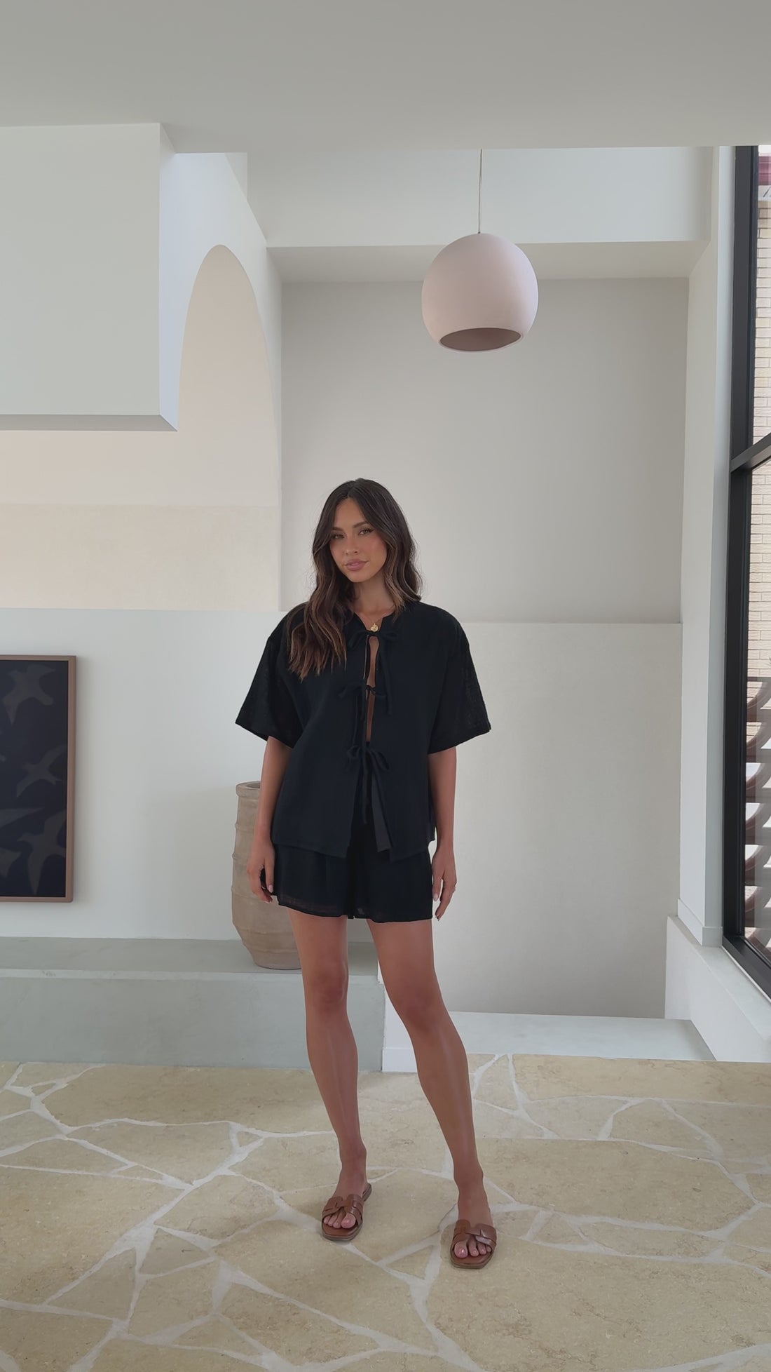 Arana Shorts - Black - Billy J