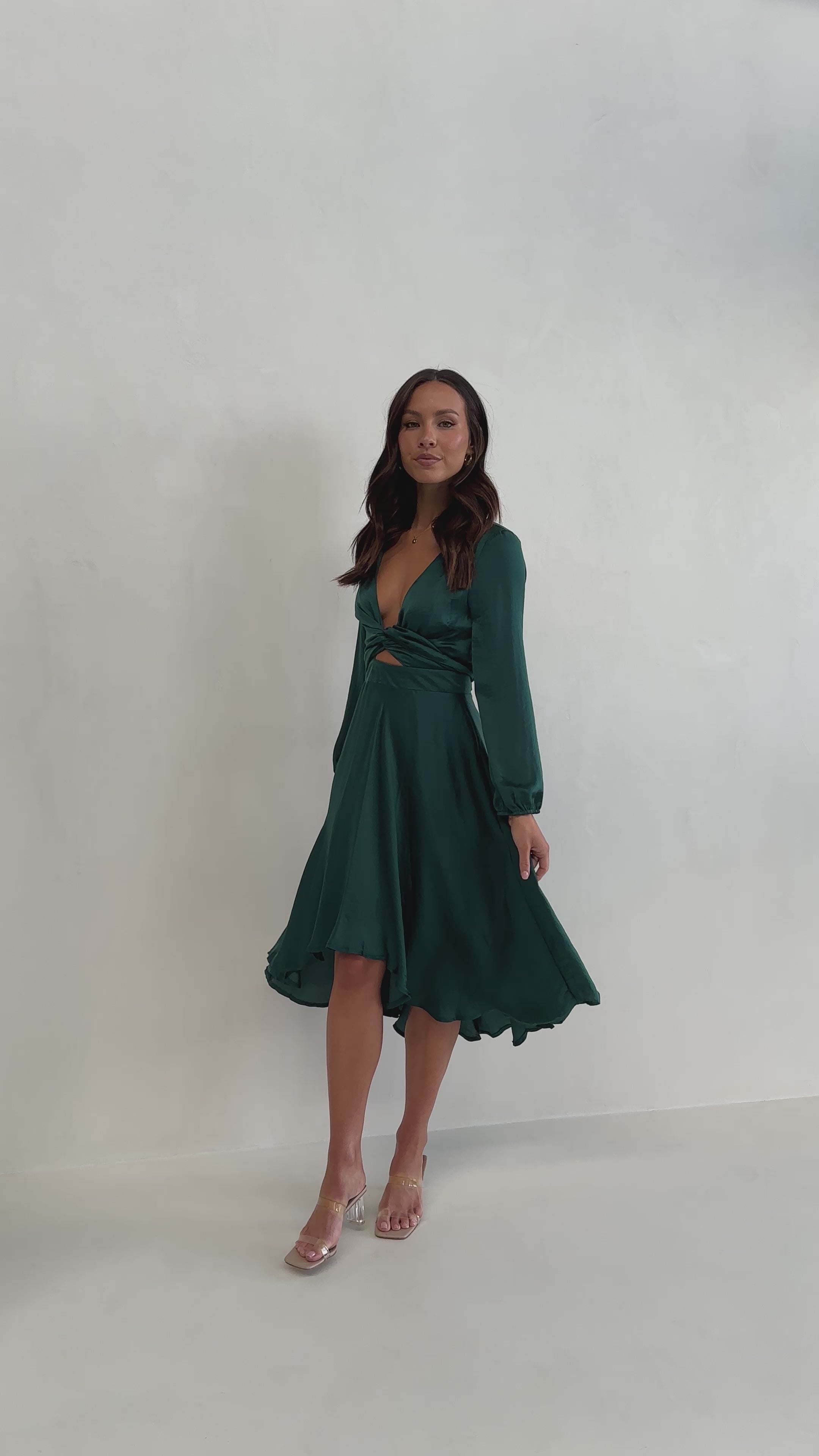 Load video: Starry Nights Dress - Emerald - Billy J