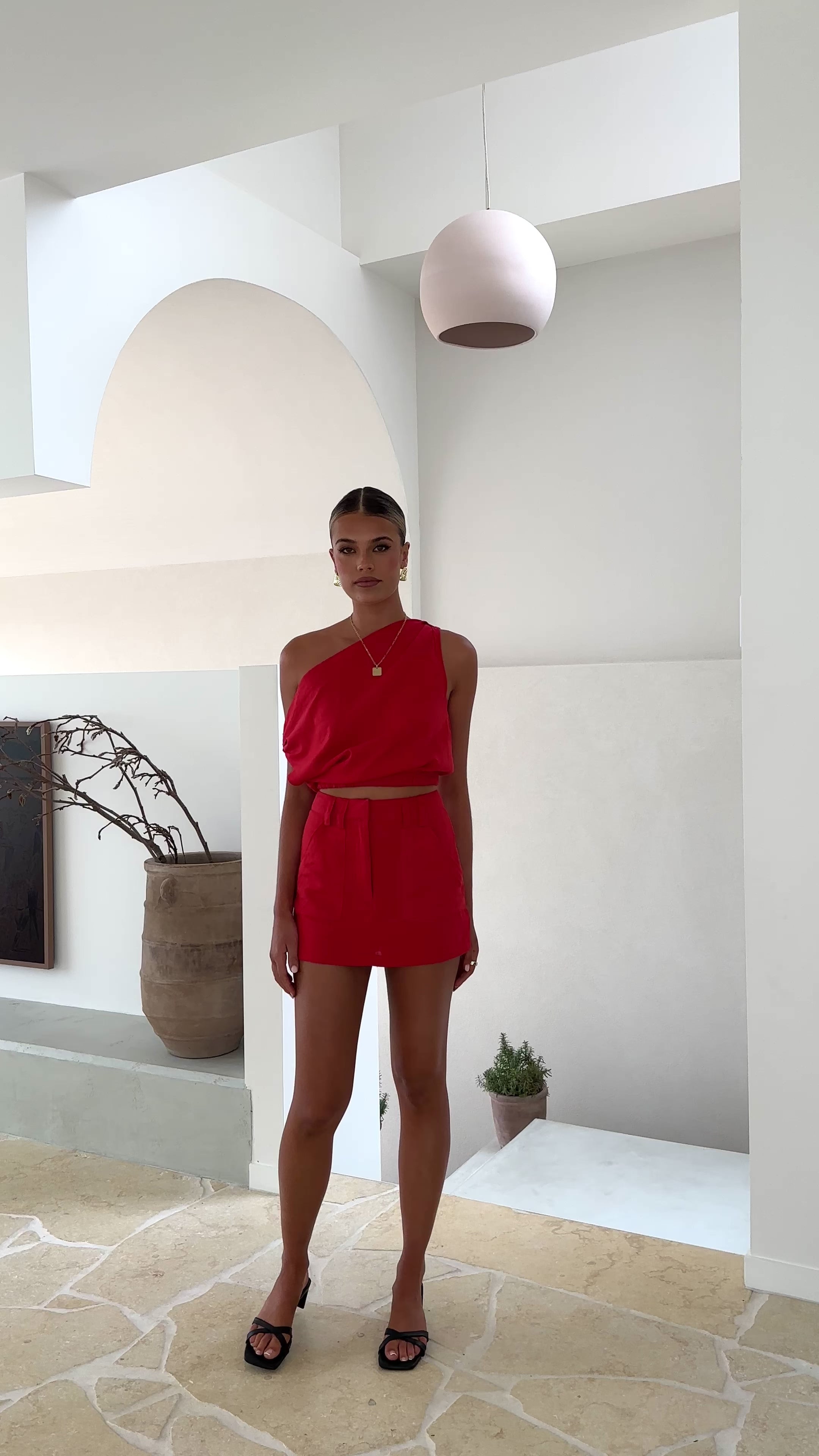 Load video: Charla Mini Skort - Red - Billy J
