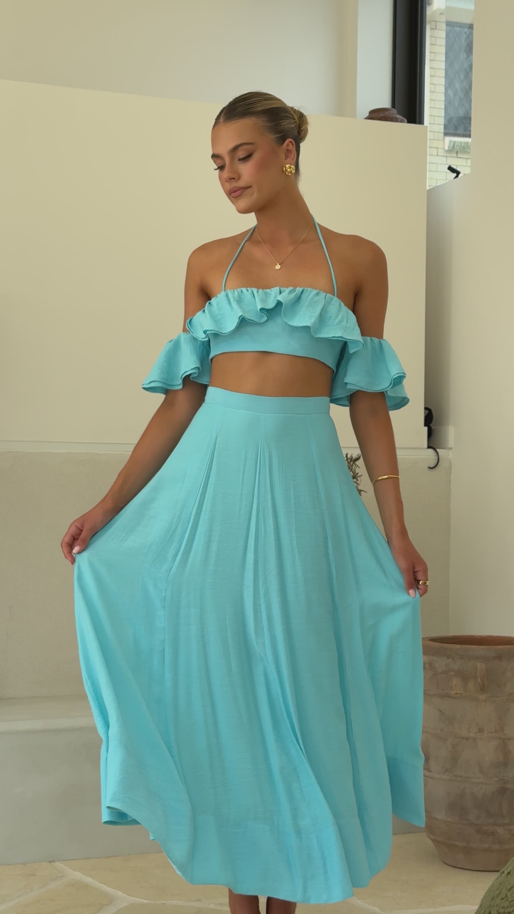 Load video: Trista Maxi Skirt - Blue - Billy J