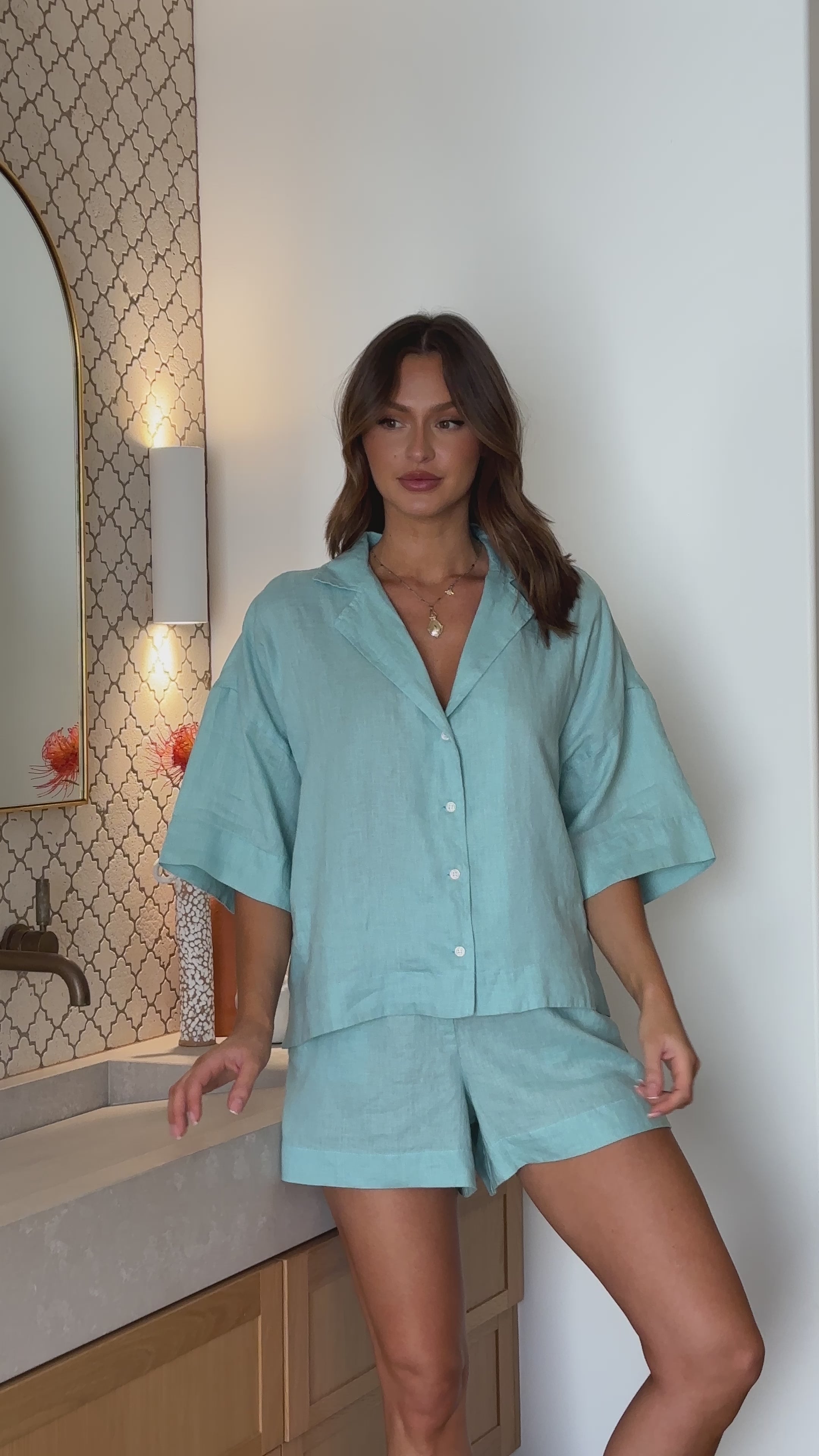 Load video: Lounge Linen Short - Aqua - Billy J