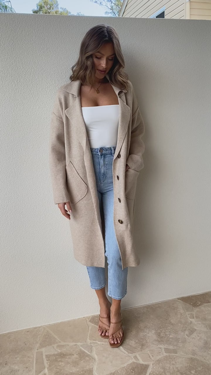 Load video: Kacela Jacket - Oatmeal - Billy J