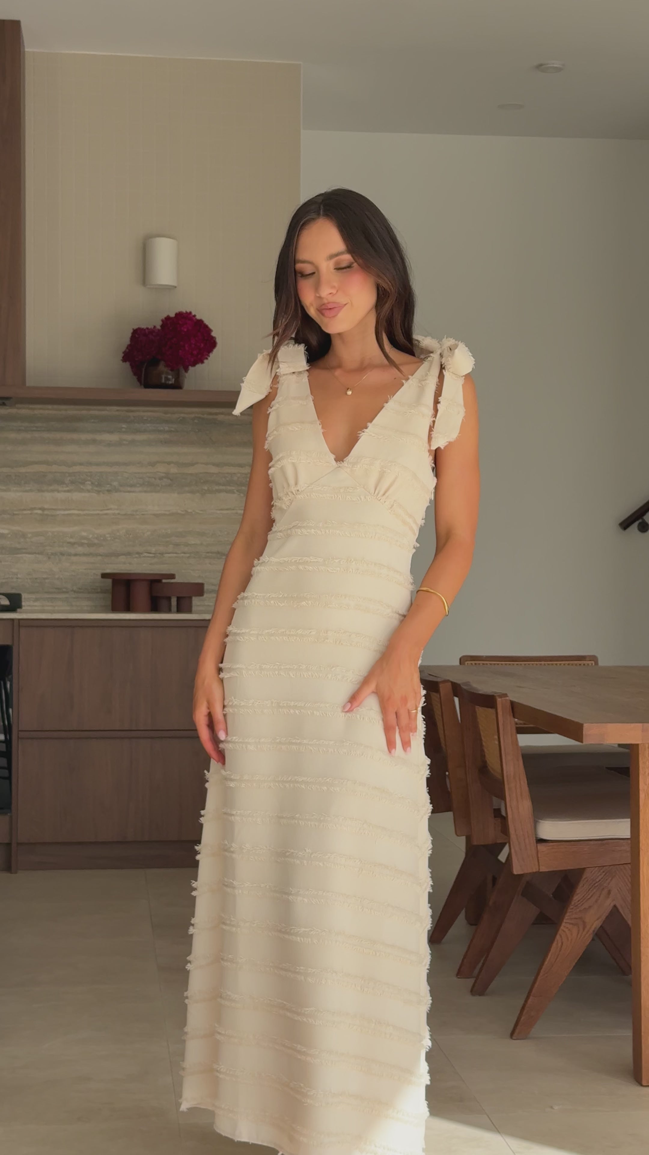 Load video: Dela Maxi Dress - Cream - Billy J