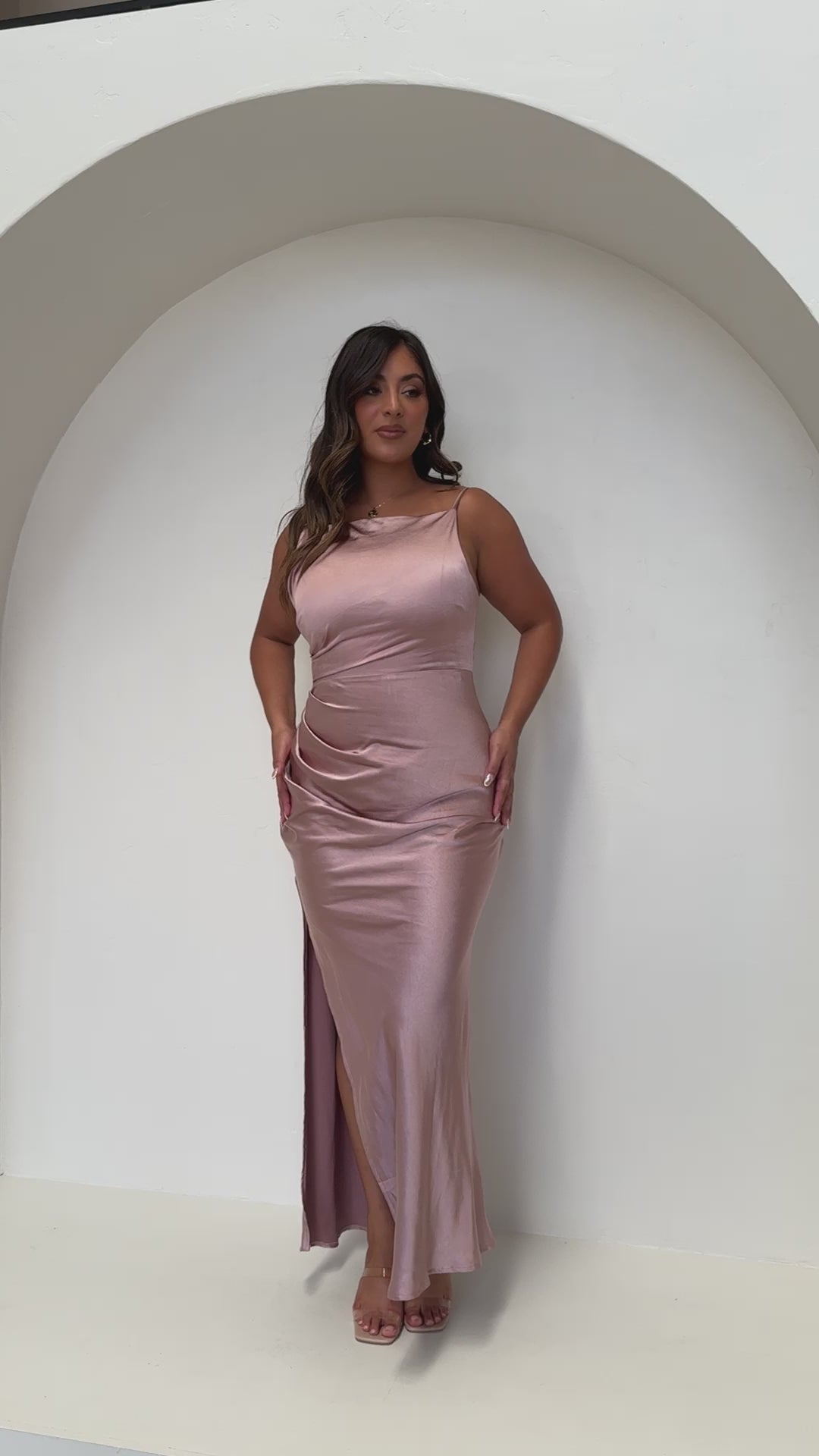 Load video: Ava Maxi Dress - Dusty Pink - Billy J