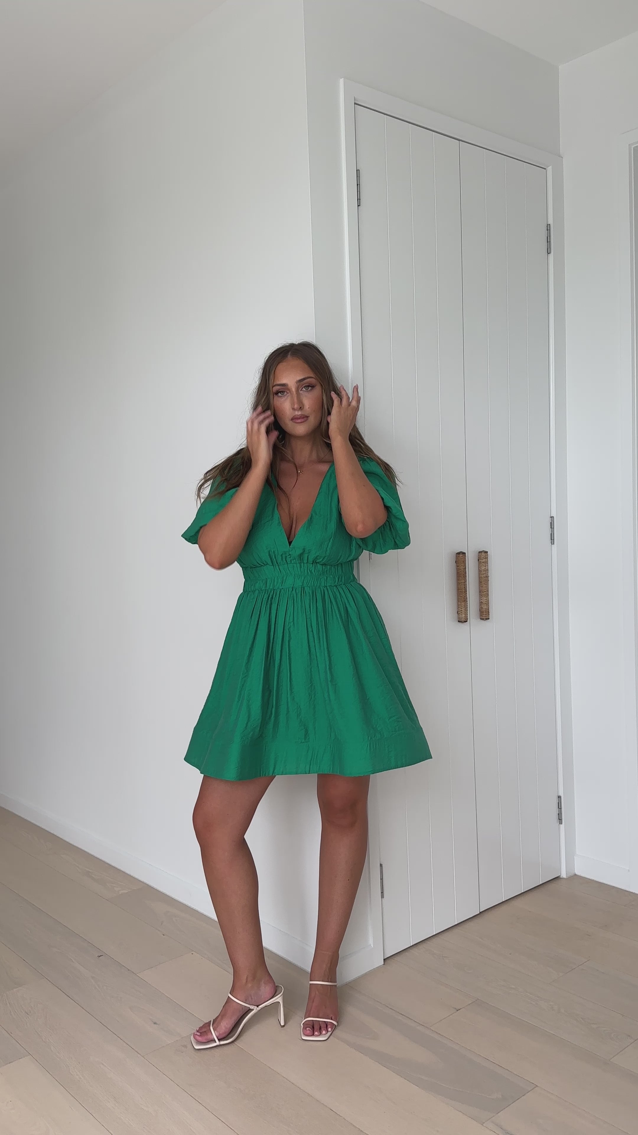 Load video: Erin Mini Dress - Emerald - Billy J