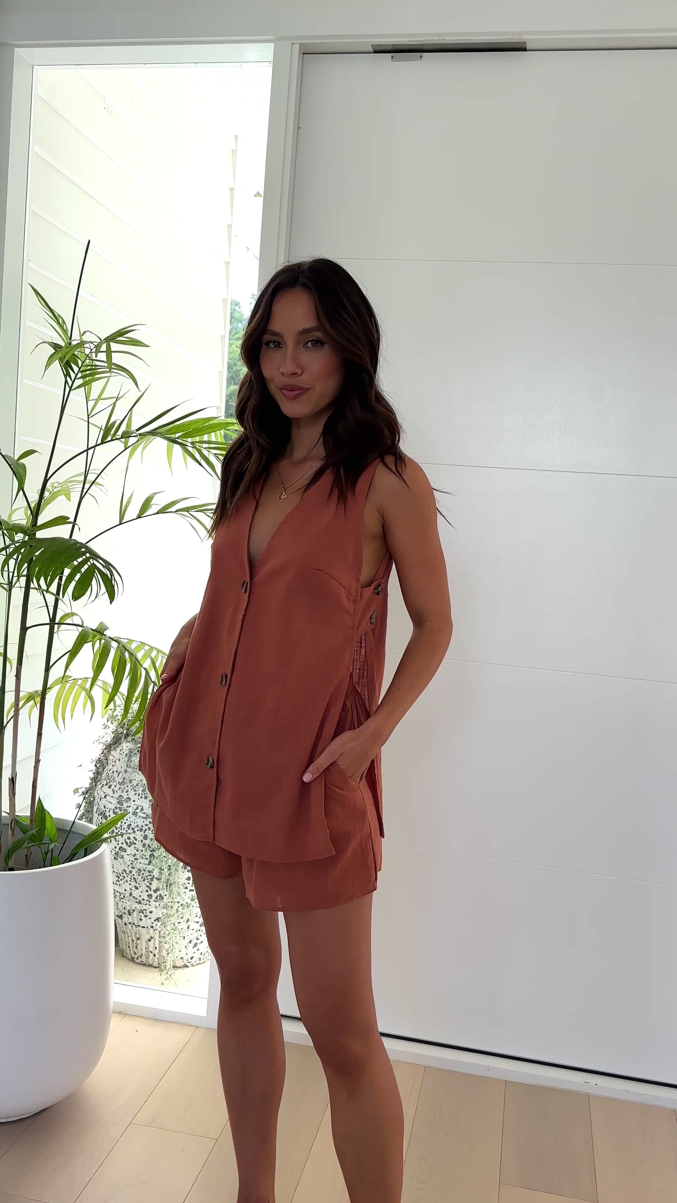 Load video: Hayley Vest and Shorts Set - Rust - Billy J