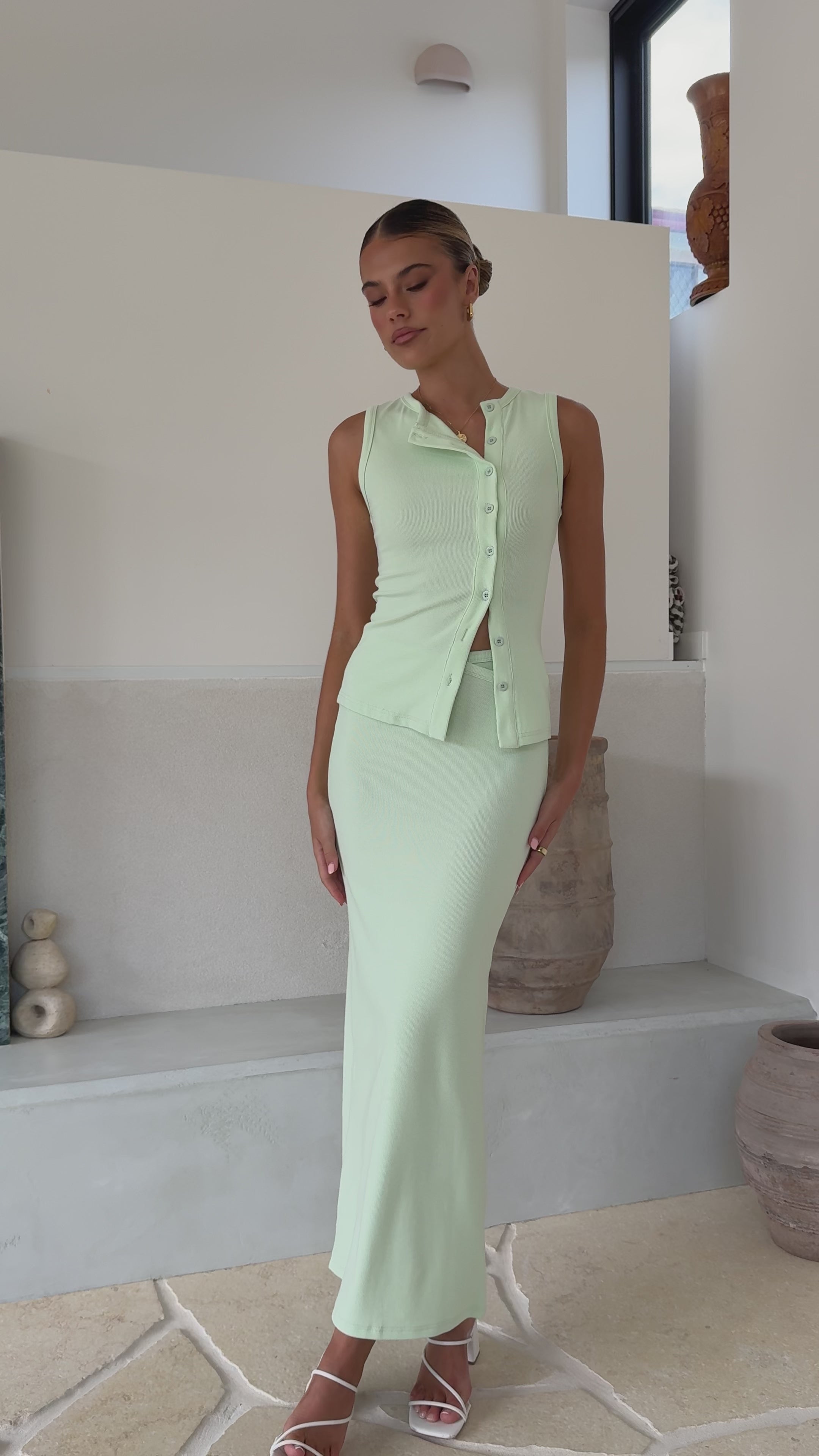 Load video: Rahela Button Top and Maxi Skirt Set - Mint - Billy J