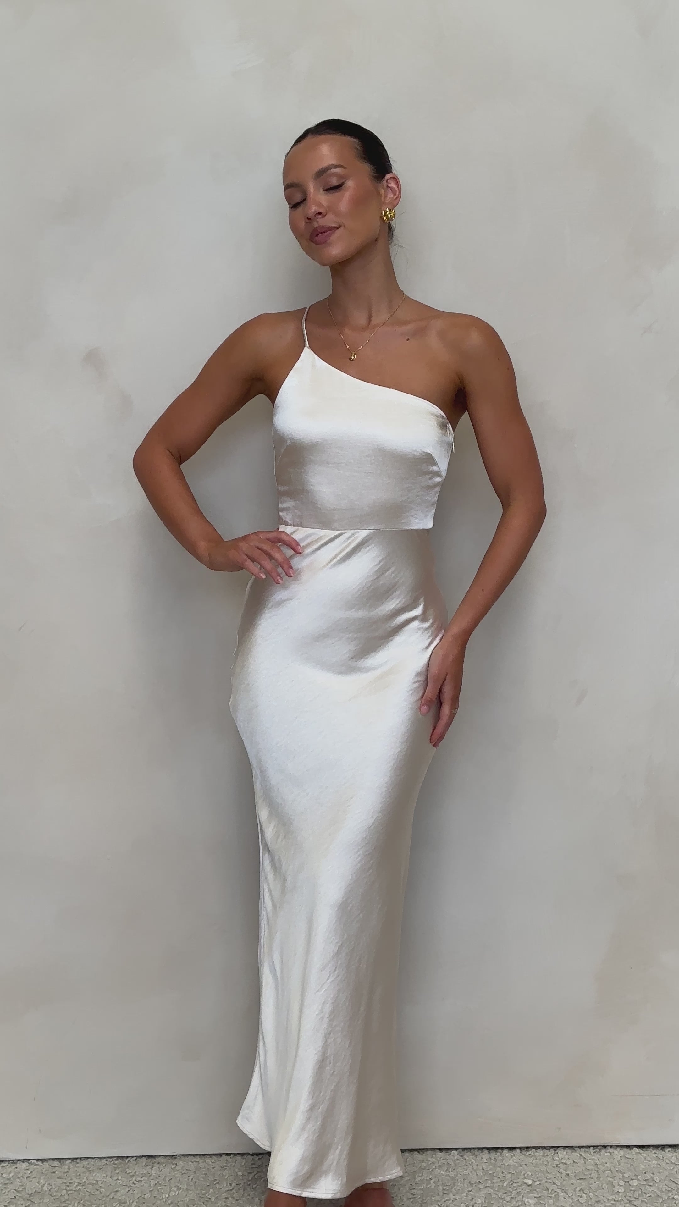 Load video: Margot Maxi Dress - Champagne